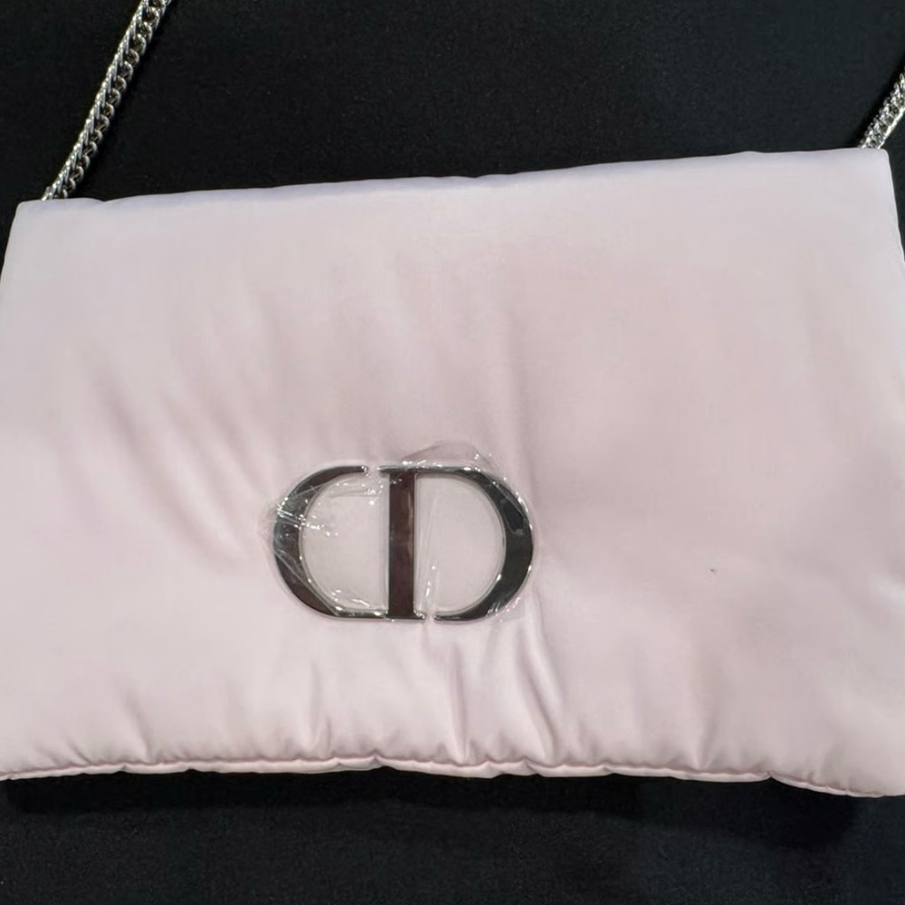 Pink Chain Shoulder Bag